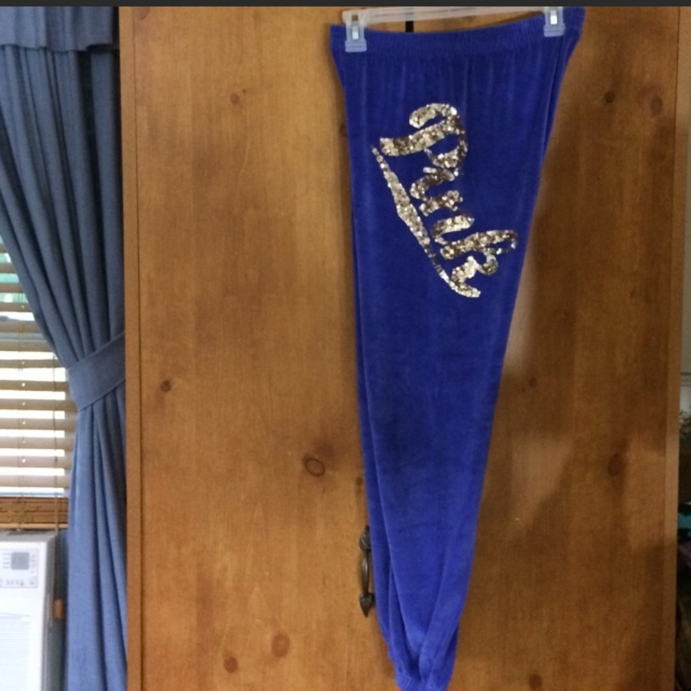 Victoria Secret Bling Capris Small